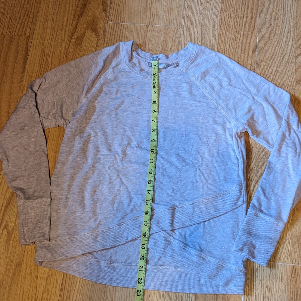 Athlete sweater